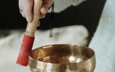 Klangschalen und ihre Wirkung: Wie du Körper, Geist und Seele in Harmonie bringst